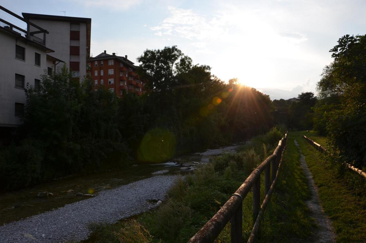 Casetta Next To The Creek Sebastiano Ricci Belluno Exterior photo